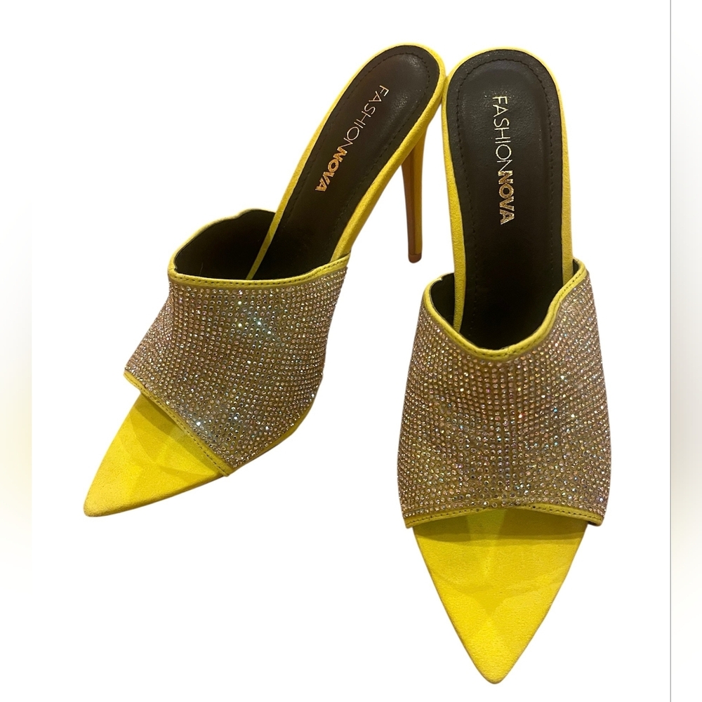 Fashion Nova Neon Lime Green Pointed Peep Toe Rhinestone Heels Sz 10 Bedazzled